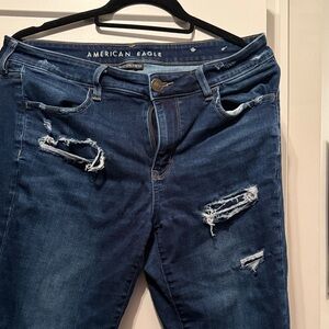 American Eagle Outfitters Women's Dark Blue Ripped Skinny Jeans